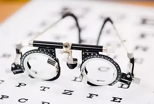 eye test glasses on eye test
